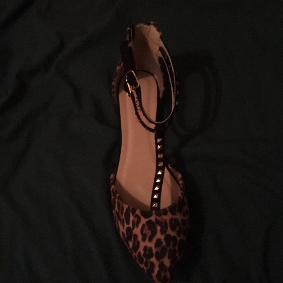 Shoes - Picture 2 of 2